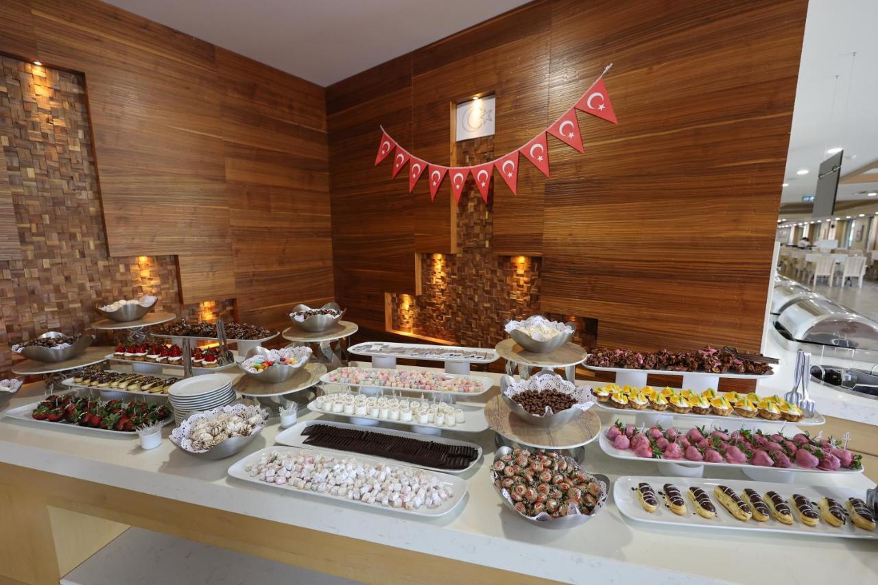 Ramada Hotel&Suites Kusadasi Bagian luar foto