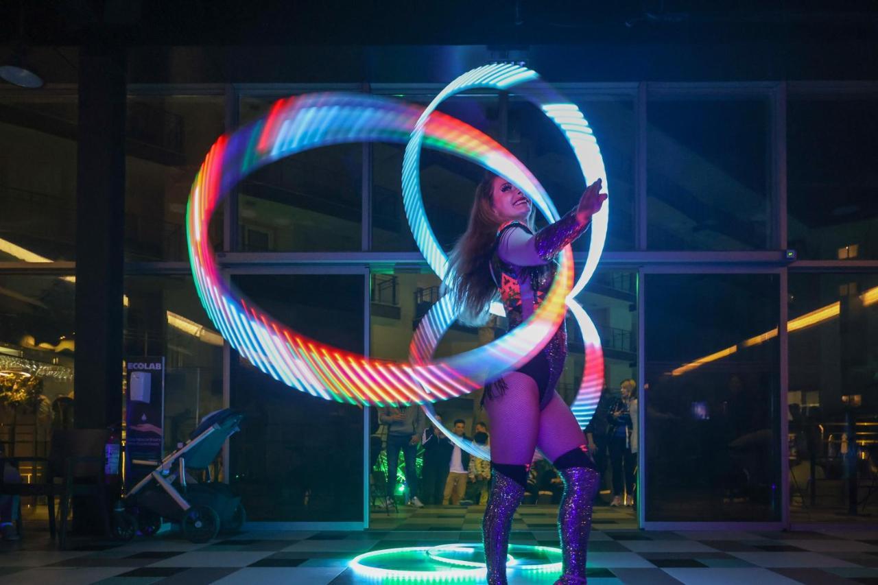 Ramada Hotel&Suites Kusadasi Bagian luar foto